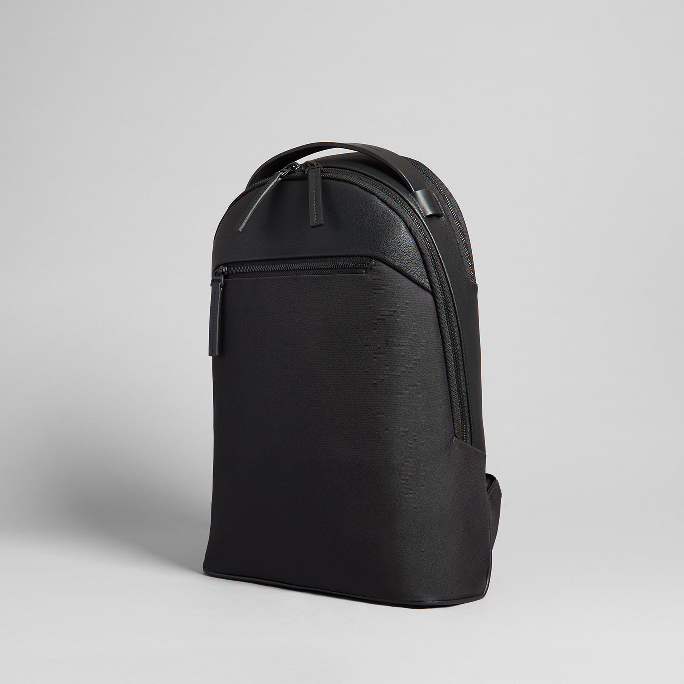 V Shiny Bag - Black Or Red - Luxe Finds UK