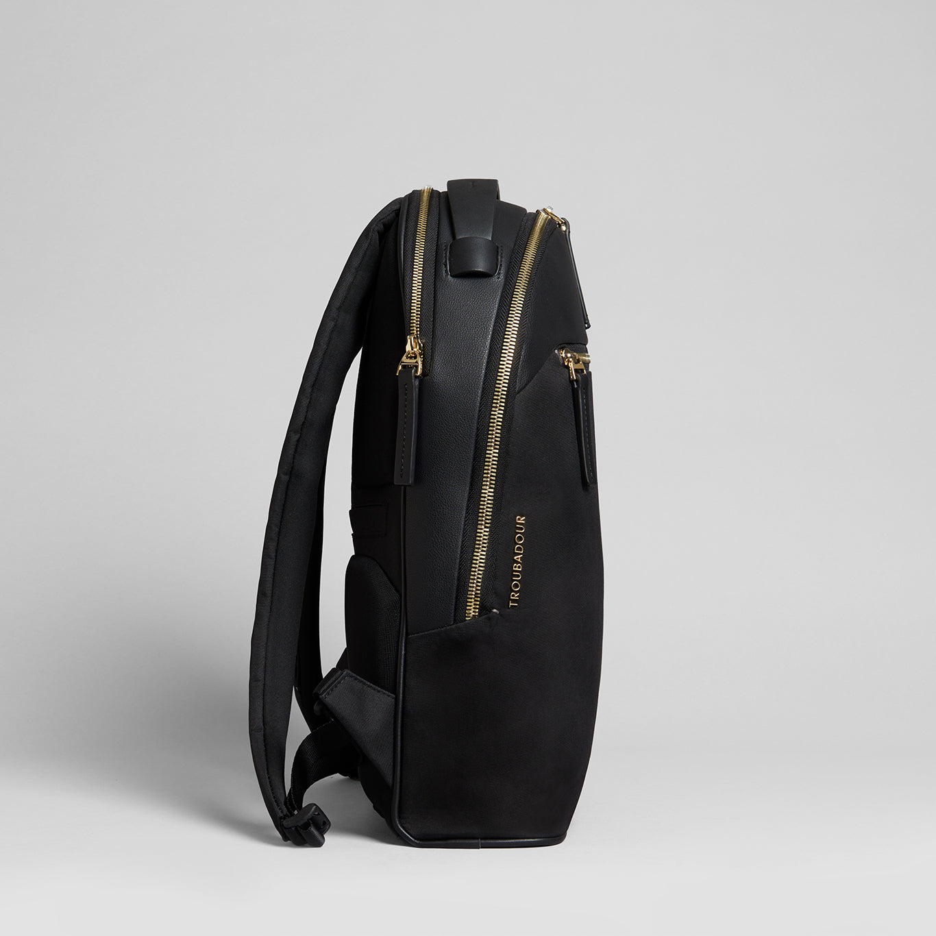 Specialist Line Boston Style Bag
